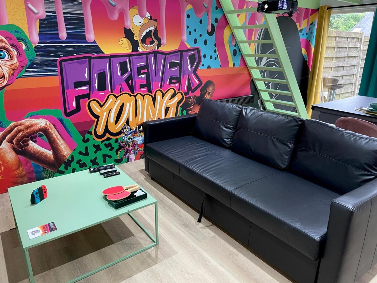 Capsule Forever Young - Jacuzzi - Sauna - Billard - Arcade De Jeux - Netflix & Home Cinema - Ping Pong Hastiere-par-dela Eksteriør bilde